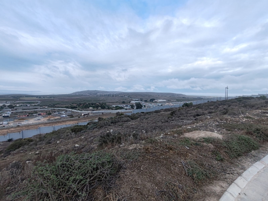 0 Bedroom Property for Sale in Hoogland Western Cape
